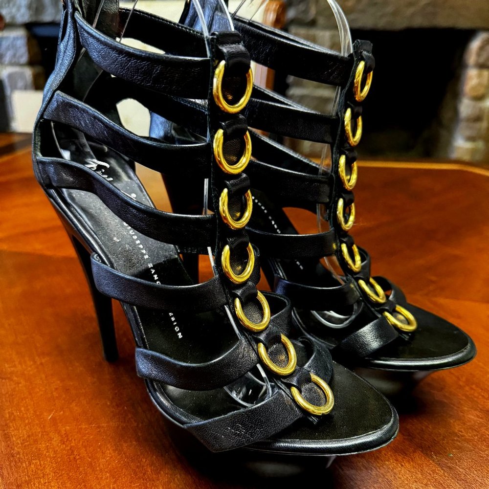 Giuseppe Zanotti Ring Gladiator Platforms Mint Condition EU 39